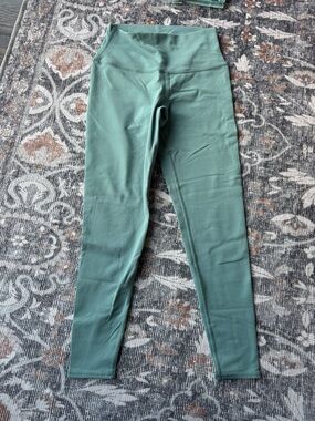 ALO Yoga dusty teal High-Rise Leggings size small